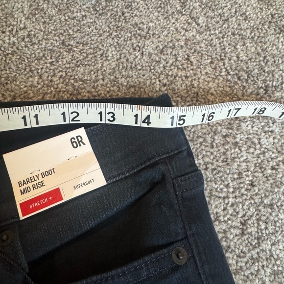 Express Barely Boot Mid Rise size 6 NWT - Picture 2 of 8